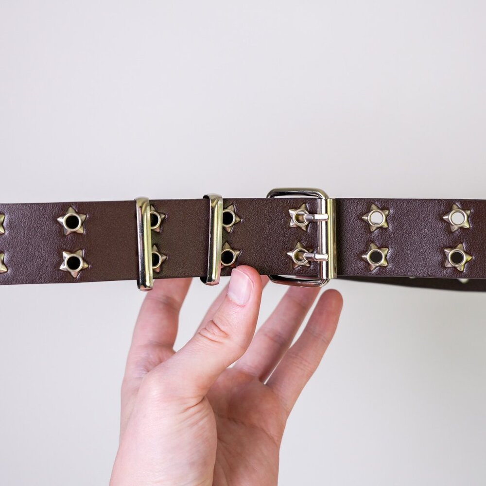 y2k star grommet brown double hole belt — punk scene emo style - Picture 2 of 9